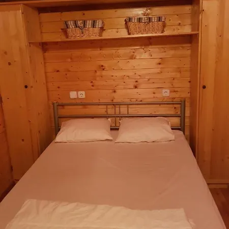 Camping International 242 Italie Ferienhaus Porlezza